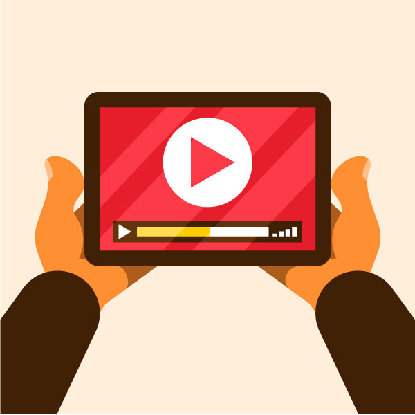 Computer-Tablet in den Händen