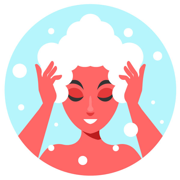 Frau beim Haarewaschen